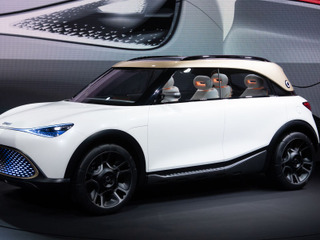 次世代スマート、全幅1910mmの電動SUVに…IAAモビリティ2021 画像