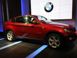 【D視点】世紀末的SUV…BMW X6 画像