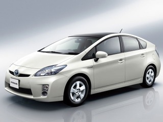 新車見積ランキング、プリウス がトップ返り咲き…オートックワン8月 画像