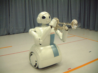 【新聞ウォッチ】トヨタのパートナーロボット、君の名は「宗一郎」? 画像