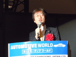 【オートモーティブワールド12】トヨタ吉田常務「生き残りをかけたぎりぎりの勝負年に」 画像