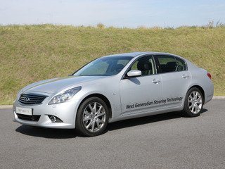 【日産 先進技術 発表】2013年投入予定の「ステアリング・バイ・ワイヤ車」試乗…井元康一郎 画像