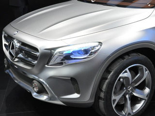 【上海モーターショー13】メルセデスベンツ、コンセプトGLA 公開…2億人の若者がターゲット 画像