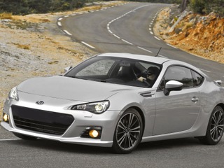 【IIHS衝突安全】スバル BRZ、2014トップセーフティピックに指定 画像
