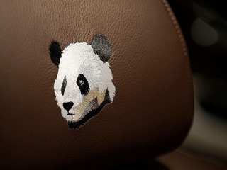 【成都モーターショー14】ロールスロイスにパンダと笹の葉? 中国専用 ゴースト 画像