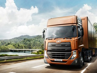 【ジャカルタモーターショー14】UDトラックス、インドネシア向け クエスター を公開 画像