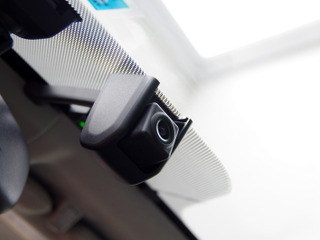 【イクリプス DREC4000 インプレ】自動車メーカーも認める信頼性、3年保証・大型CMOS・HDR採用の高性能ドラレコ 画像