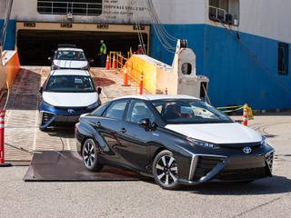 トヨタ MIRAI 、米国に第一便が到着…今秋発売へ 画像