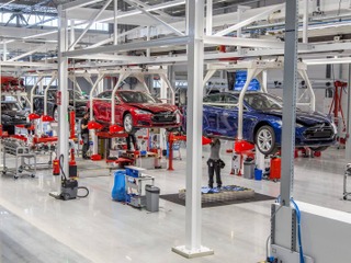 テスラ モデルS の納期短縮へ、オランダに新工場 画像