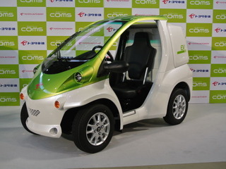 トヨタ車体、ヴェルファイア福祉車両や超小型EV コムスを出展…メッセナゴヤ 画像