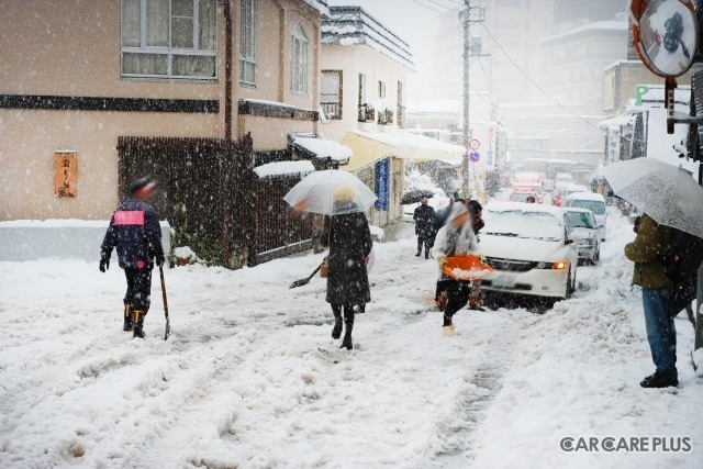 雪対策でできることは 雪道の危険性と運転の注意点 カーナリズム