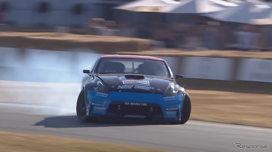 日産 フェアレディZ の1000hp超仕様がドリフトしながらヒルクライム（グッドウッド2018）