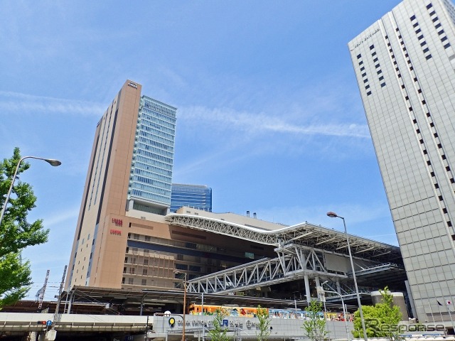 これまで謎だった初代・大阪駅の完成に至るまでの写真などが、このようにポスターで構成され、公開される。