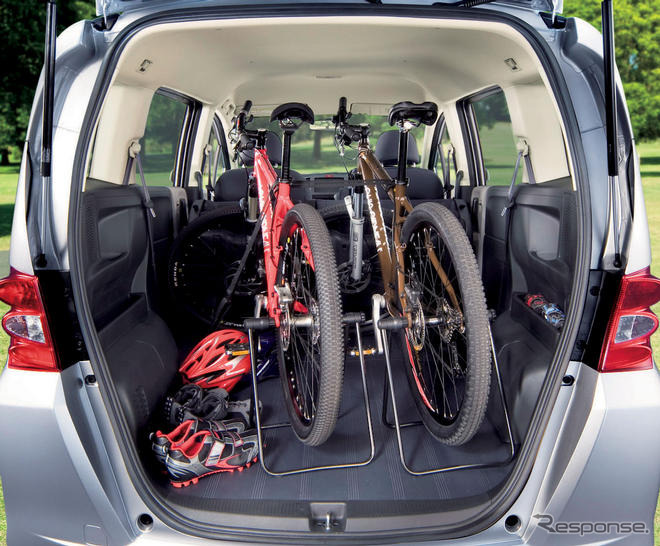 ホンダ フリード 発表 自転車も楽に積めるラゲッジルーム 6枚目の写真 画像 レスポンス Response Jp