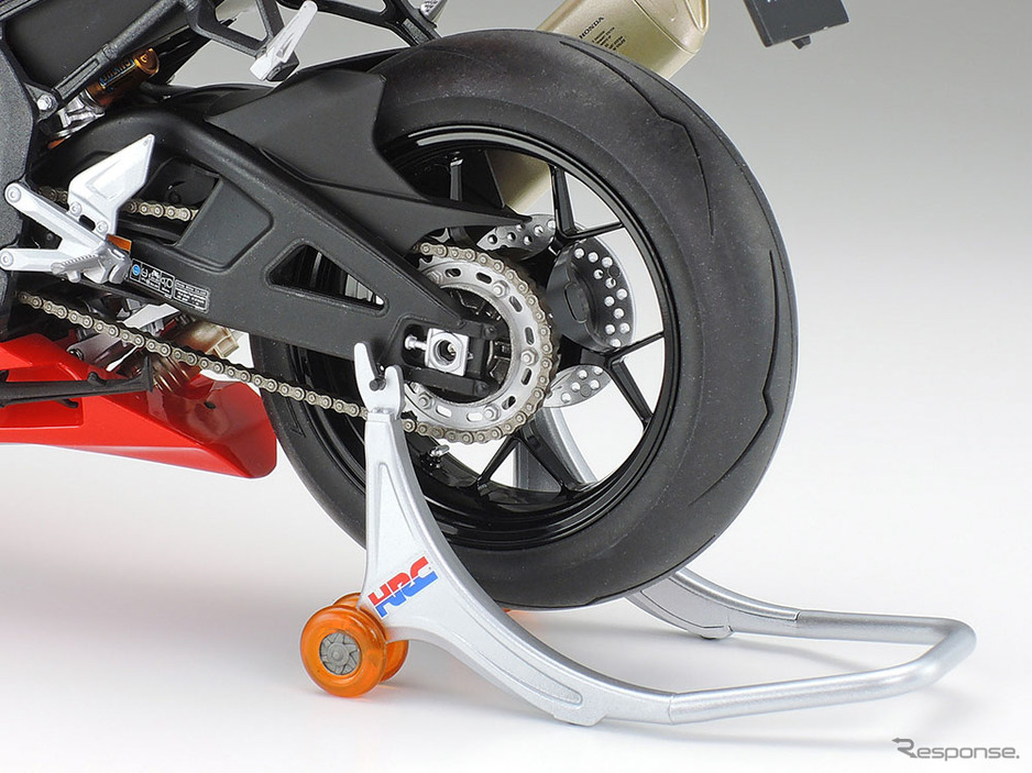 タミヤ ホンダ Cbr1000rr R Fireblade Sp 1 12スケールモデル発売へ 9枚目の写真 画像 レスポンス Response Jp