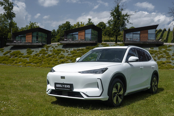 吉利汽車（ジーリーオート）の電動SUV『EX5』