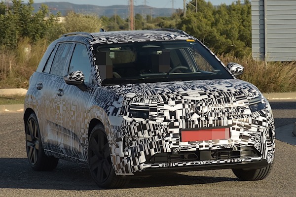 価格は3万ユーロ以下？ VWの次世代コンパクトEV、『ID.クロス』まもなく発売