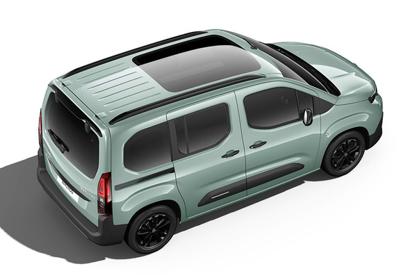 シトロエン『ベルランゴ』、「アクア グリーン」復活…好評の特別色