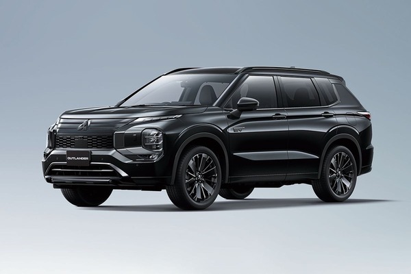 三菱『アウトランダーPHEV』の「BLACK Edition」
