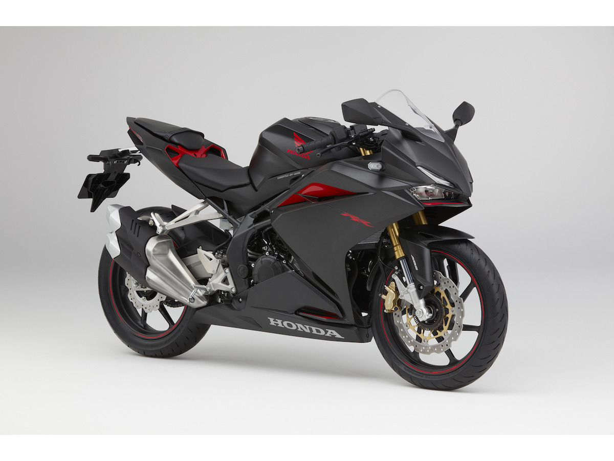 ホンダ Cbr250rr 日本仕様はラジアルタイヤと専用の足まわりセッティングを持つ 開発者インタビュー レスポンス Response Jp