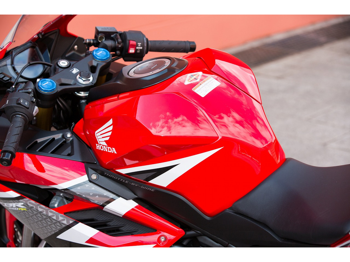 ホンダ Cbr250rr 動画試乗 まさに クラスを超えた スーパークォーター 佐川健太郎 レスポンス Response Jp