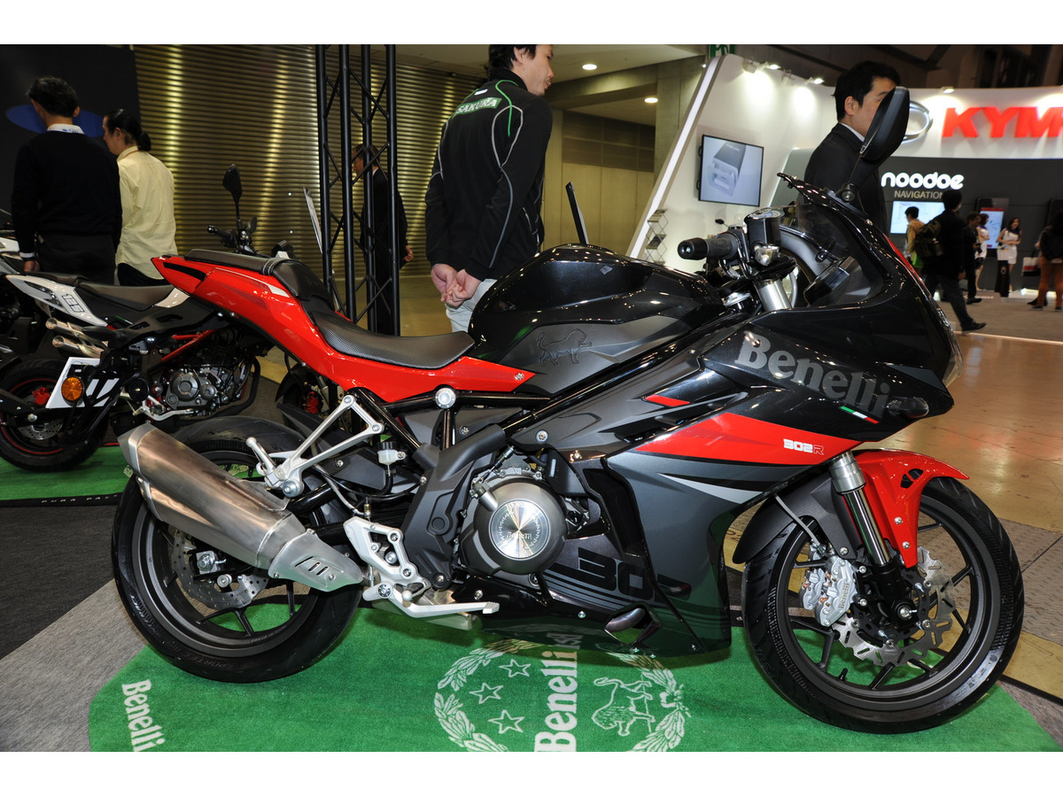 プロトはベネリの4車種を参考出品 新製品も多数 東京モーターサイクルショー18 レスポンス Response Jp