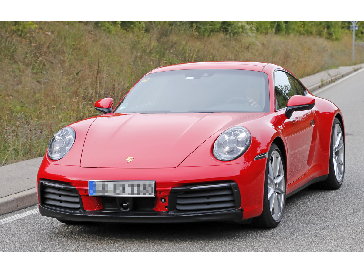 赤いボディの S も捕捉 ポルシェ 911 新型 発表直前フルヌード レスポンス Response Jp