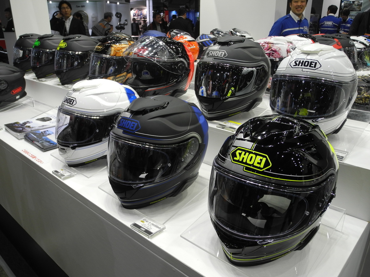 Shoei 2種類のヘルメットを今夏発売予定 東京モーターサイクルショー19 レスポンス Response Jp