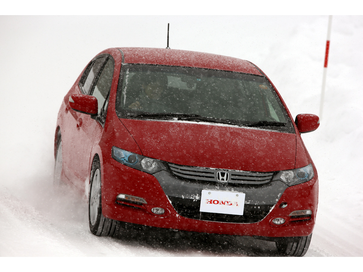 ホンダ インサイト 雪国で意外な人気の理由 レスポンス Response Jp