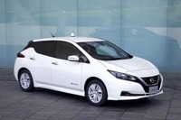 実験車両の1台（日産リーフ）