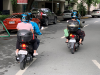 図 12 通勤客を運ぶバイク版ライドシェアサービス