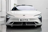 上海汽車とアリババなどが出資するEVベンチャー智己汽車が発表したEVセダン