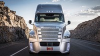 トラックメーカーの「トラックを売らない会社」への進化