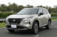日産エクストレイル