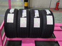 宅配便で出荷するタイヤ
