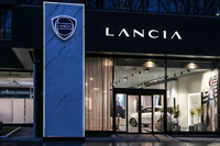 ミラノにオープンした新世代店舗。