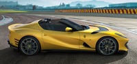 フェラーリ 812 コンペティツィオーネ A