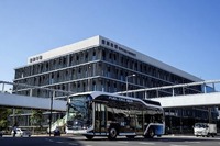 燃料電池バス