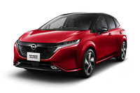 日産 ノートオーラe-POWER