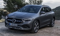 メルセデスベンツ GLA