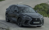 レクサス NX 新型のPHEV「NX450h+」（欧州仕様）