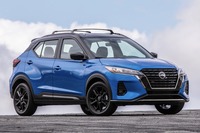 日産キックス北米仕様（2023年型）。生産開始が遅れるのは新型？