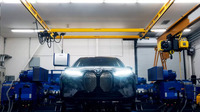 Our Next Energyの次世代デュアルケミストリーバッテリー「ジェミニ」を搭載したBMW iX
