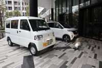 発表されたばかりのEVクリッパーも展示