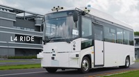 ティアフォーの自動運転車
