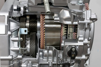 新型アコードに搭載される平行軸配置2モーター内蔵電気式CVT（カットモデル）