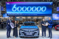 BMWブリリアンスオートモーティブの中国の瀋陽工場の生産600万台目の車両としてEVセダンのBMW『i5』がラインオフ