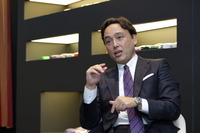 メルセデス・ベンツ日本 新社長に就任したゲルティンガー剛氏