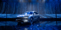 中国の吉利汽車がインドネシア市場に本格参入。主力電動SUV『EX5』の先行販売を開始