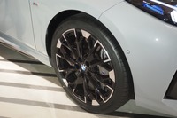 BMW 2シリーズ・グランクーペ：M235 xDriveグランクーペ